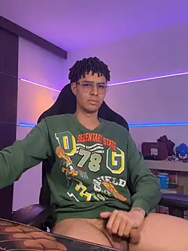 bigryann23 Show Webcam