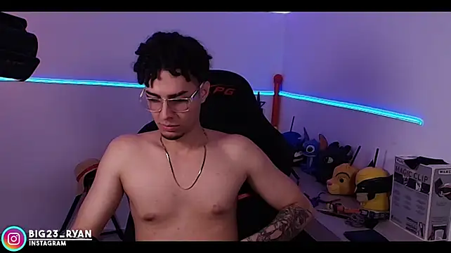 bigryann23's Webcam Show