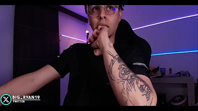 bigryann23 Webcamshow
