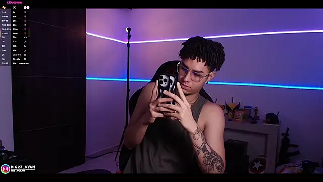 bigryann23 Pertunjukan Webcam