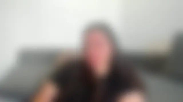 Squirtlady38 Chat Room in diretta