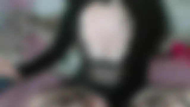 Pokój czatu na żywo – Yllmira