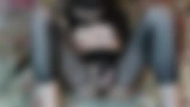 غرفة دردشة Yllmira المباشرة