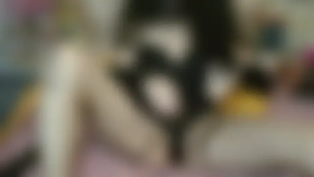 Yllmira's Live Chat Room