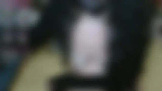 Yllmira Adlı Modelin Canlı Sohbet Odası