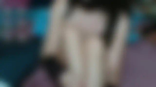 Yllmira Chat XXX in diretta