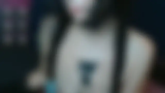 חדר צ'אט בשידור חי של Yllmira