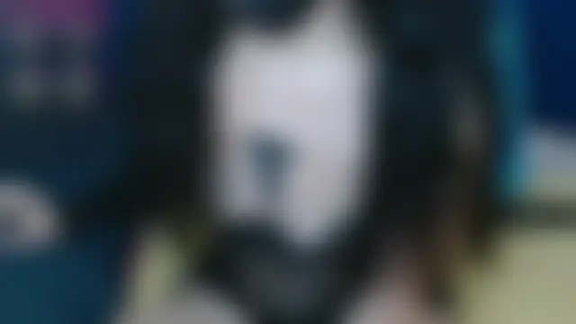 Yllmira – Naživo chatovacia miestnosť