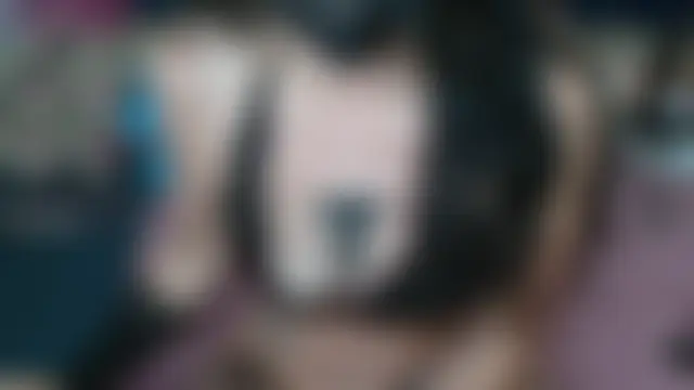 Yllmira's Live XXX Chat