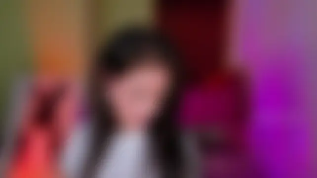 غرفة دردشة Emma__Blanco المباشرة