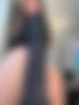 AmelieLaurent_ Show in webcam