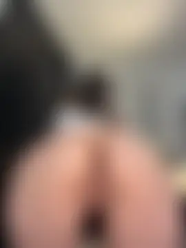 AmelieLaurent_'s Live Chat Room