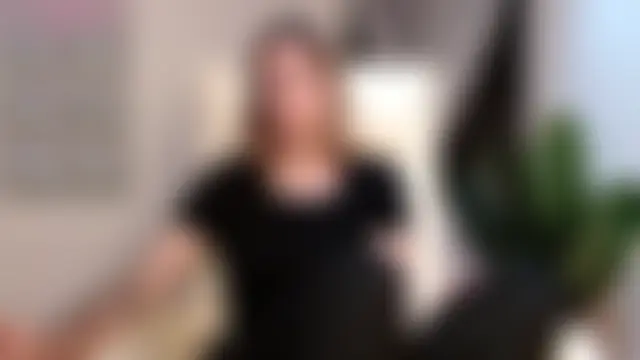 marthina_thompsson's Live Chat Room