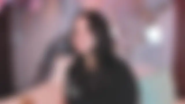 Mey_moon Chat XXX in diretta
