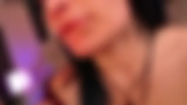 alicia_moom élő XXX-chatje