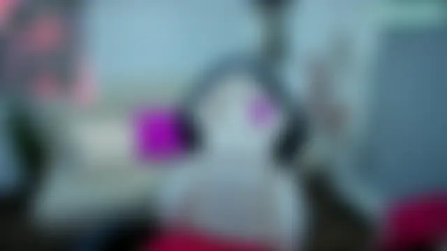 Lunlunera élő chatszobája