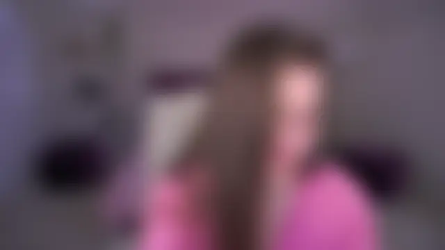 Živá chatovací místnost EmmyCharmm