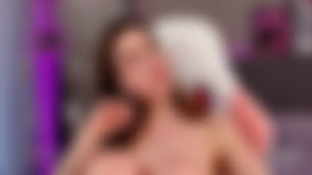 غرفة دردشة Mrs_Tory المباشرة