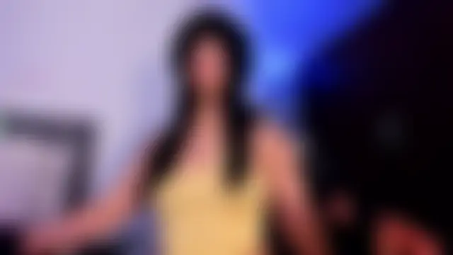 Gigi-bom লাইভ XXX চ্যাট