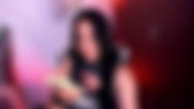 Gigi-bom: δωμάτιο απευθείας συνομιλίας