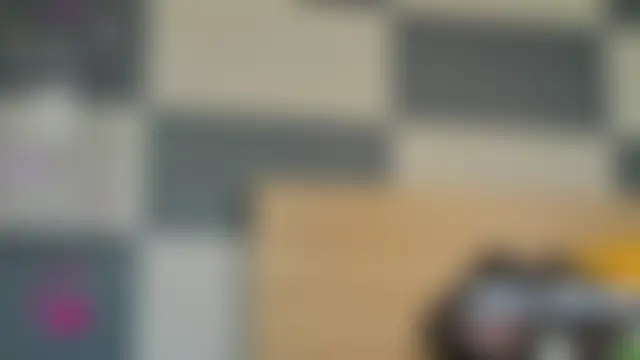 Kiera_Thomas Adlı Modelin Canlı Sohbet Odası