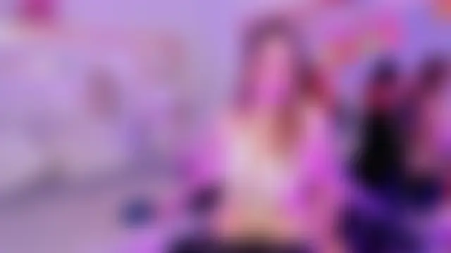 Chat soba uživo modela AvaMiia