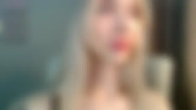 Des_ch Adlı Modelin Canlı Sohbet Odası