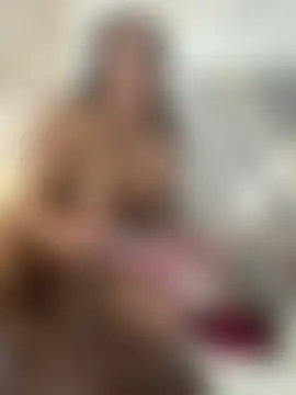 Hannagarces' Webcam Show