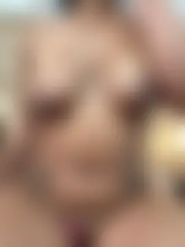 Hannagarcesのライブチャットルーム