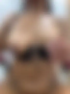 Hannagarces' Live Webcam Show