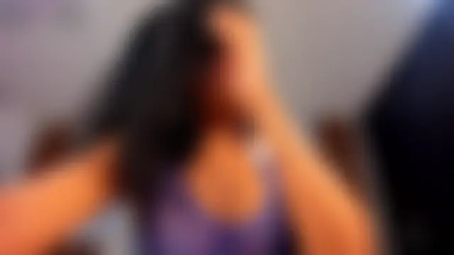 lia_16's Live Chat Room