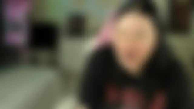 Akemi_BBW 现场聊天室
