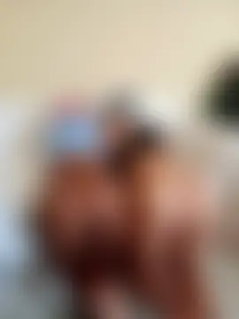 CaramelLesbianFemmXXX25 লাইভ চ্যাট রুম