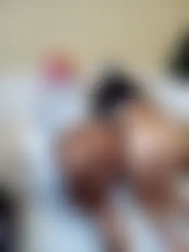 CaramelLesbianFemmXXX25: онлайн-чат