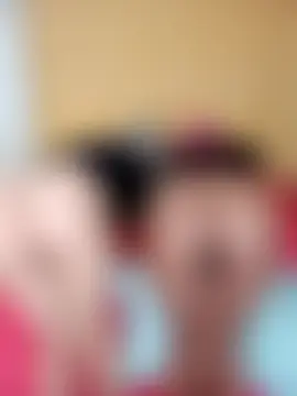 CaramelLesbianFemmXXX25 网络视讯表演