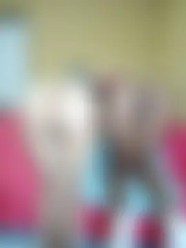 CaramelLesbianFemmXXX25 Adlı Modelin Canlı Seks Kamerası Şovu