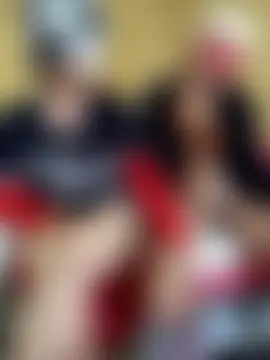 CaramelLesbianFemmXXX25 লাইভ চ্যাট রুম