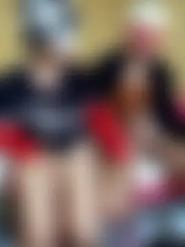 CaramelLesbianFemmXXX25 – Naživo chatovacia miestnosť