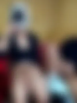 Chat +18 de CaramelLesbianFemmXXX25 ao vivo
