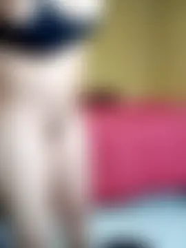 CaramelLesbianFemmXXX25 Live chatroom