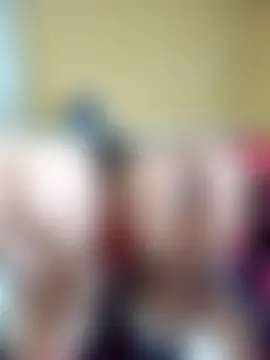 CaramelLesbianFemmXXX25's Live XXX Chat
