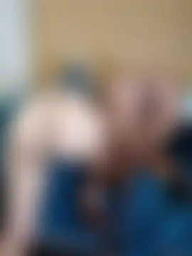 غرفة دردشة CaramelLesbianFemmXXX25 المباشرة