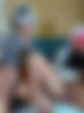CaramelLesbianFemmXXX25 现场聊天室