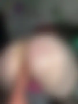 Živá chatovací místnost NinaGauther