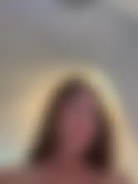 IsabellaEtthan's Live Chat Room