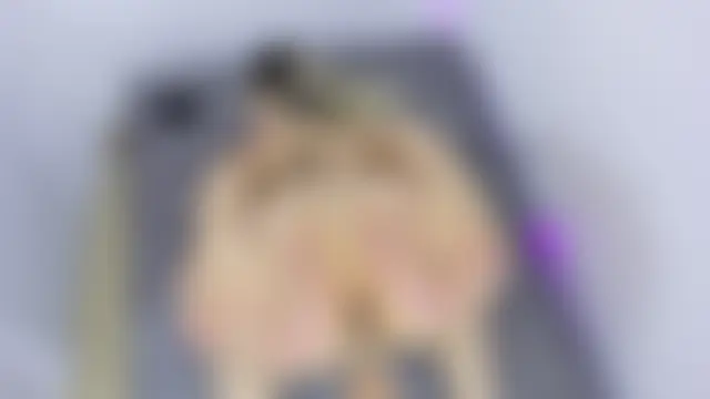 Luna_Marquez Adlı Modelin Canlı Sohbet Odası