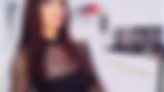 Chat soba uživo modela sherlisvonmoon