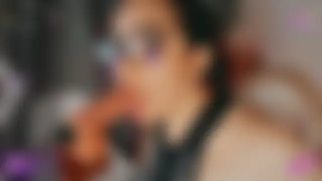 دردشة Queen_Deepthroat الجنسية المباشرة