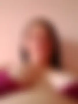 Nyla_velvet – Naživo chatovacia miestnosť
