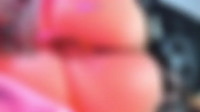 Miss18taylor Adlı Modelin Canlı Sohbet Odası